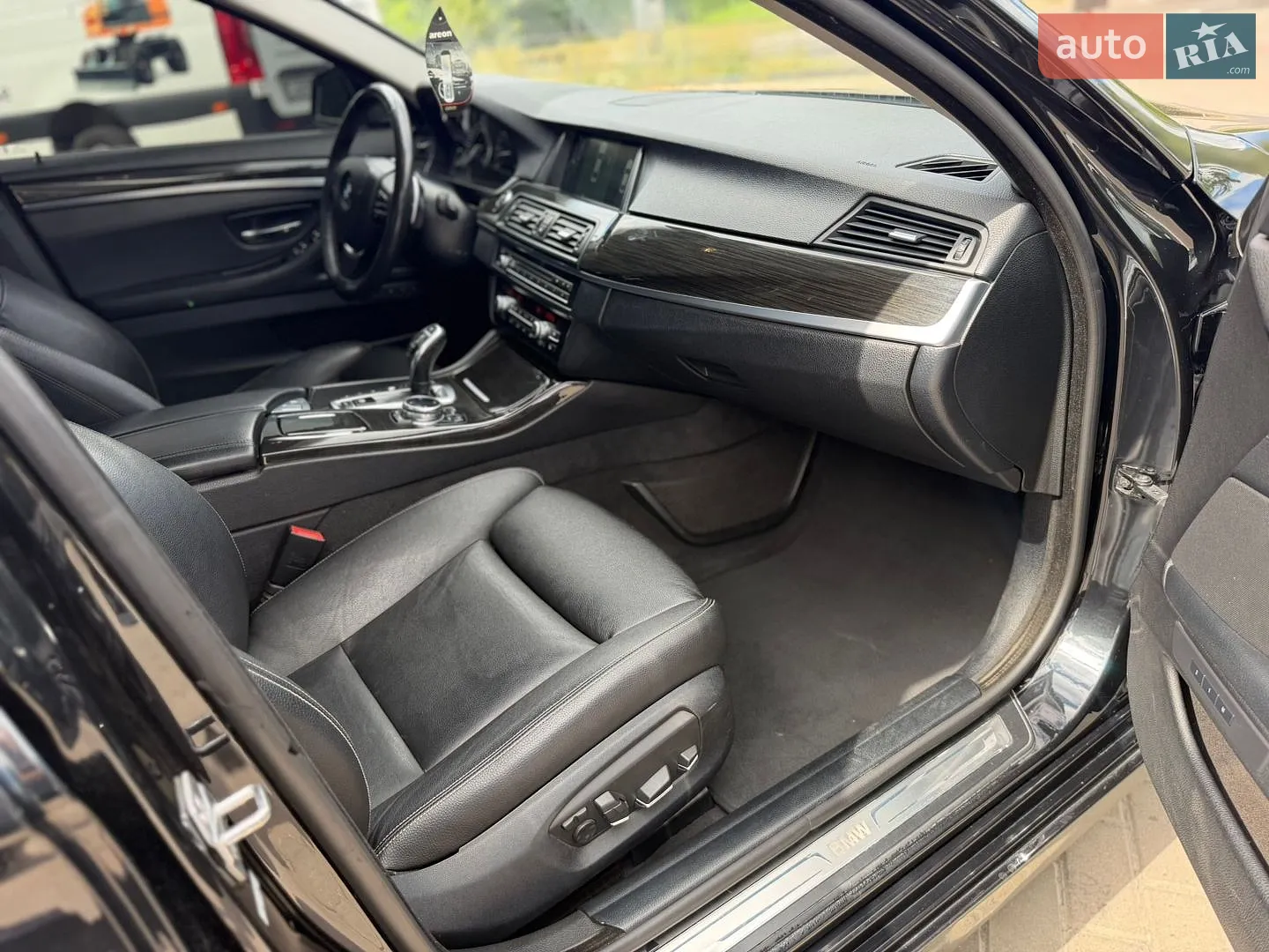2014 BMW 5er - мініатюра 29