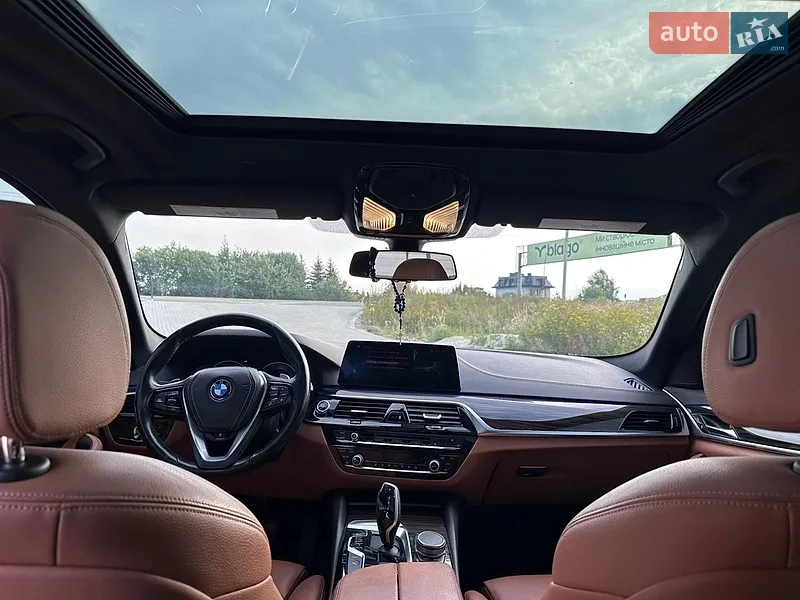 BMW 5 Series 2019