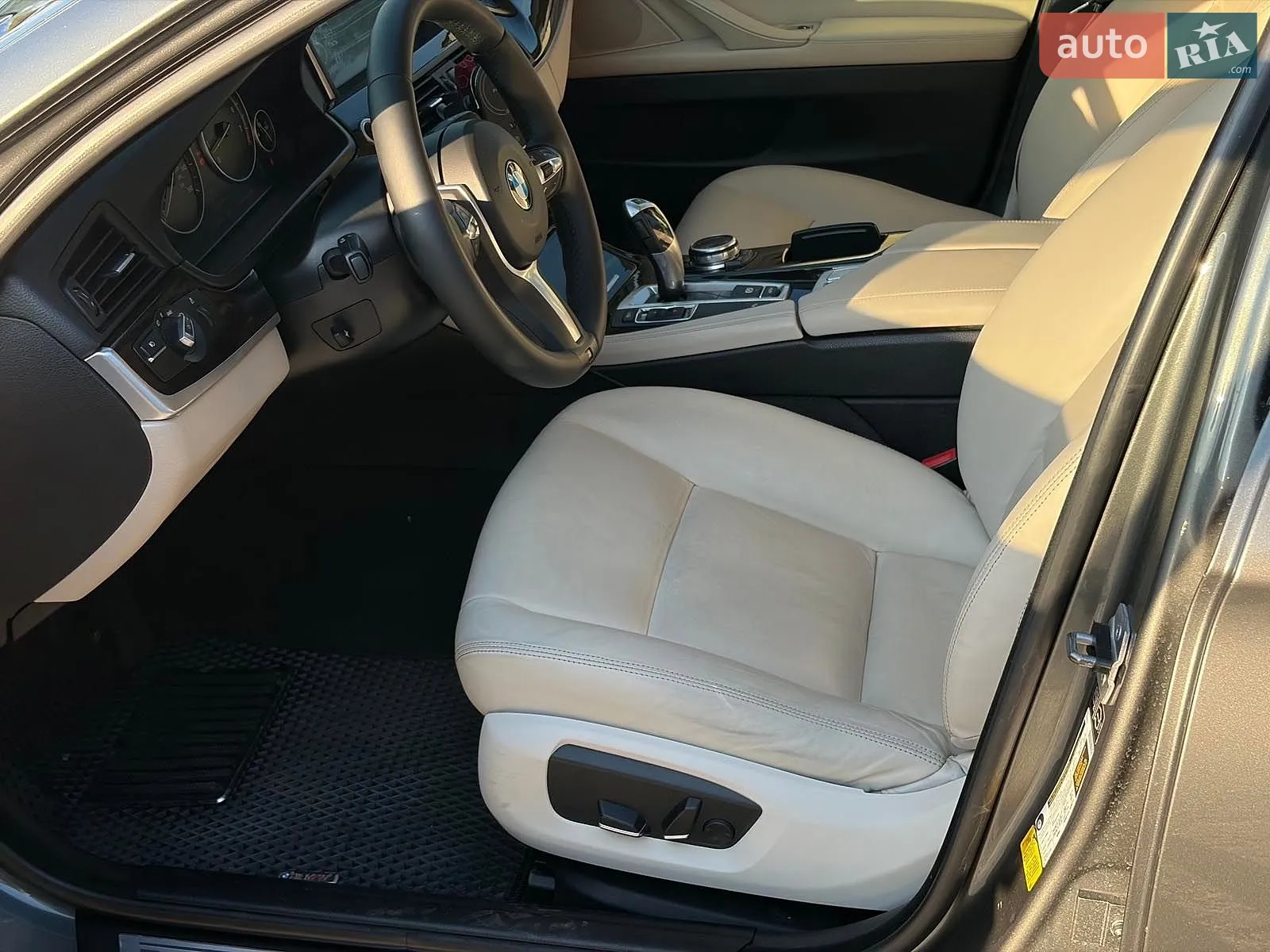2014 BMW 5er - мініатюра 15