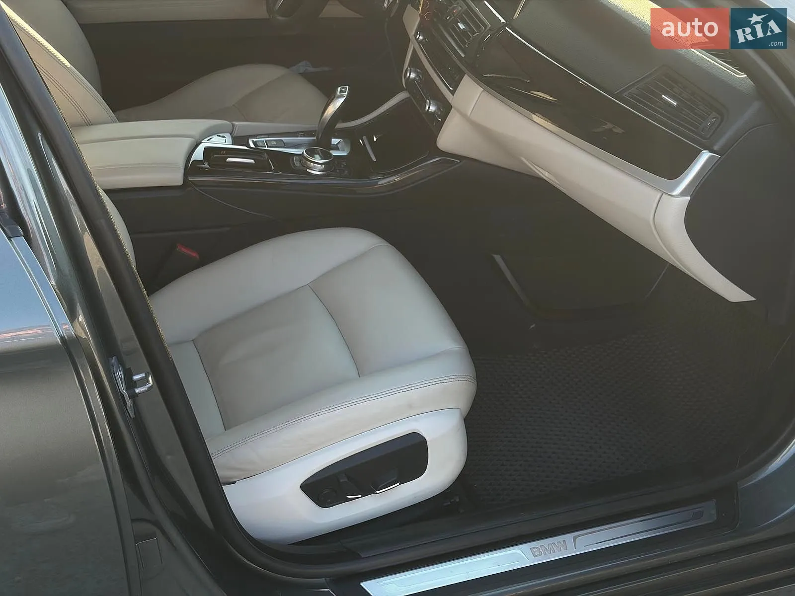 2014 BMW 5er - мініатюра 28