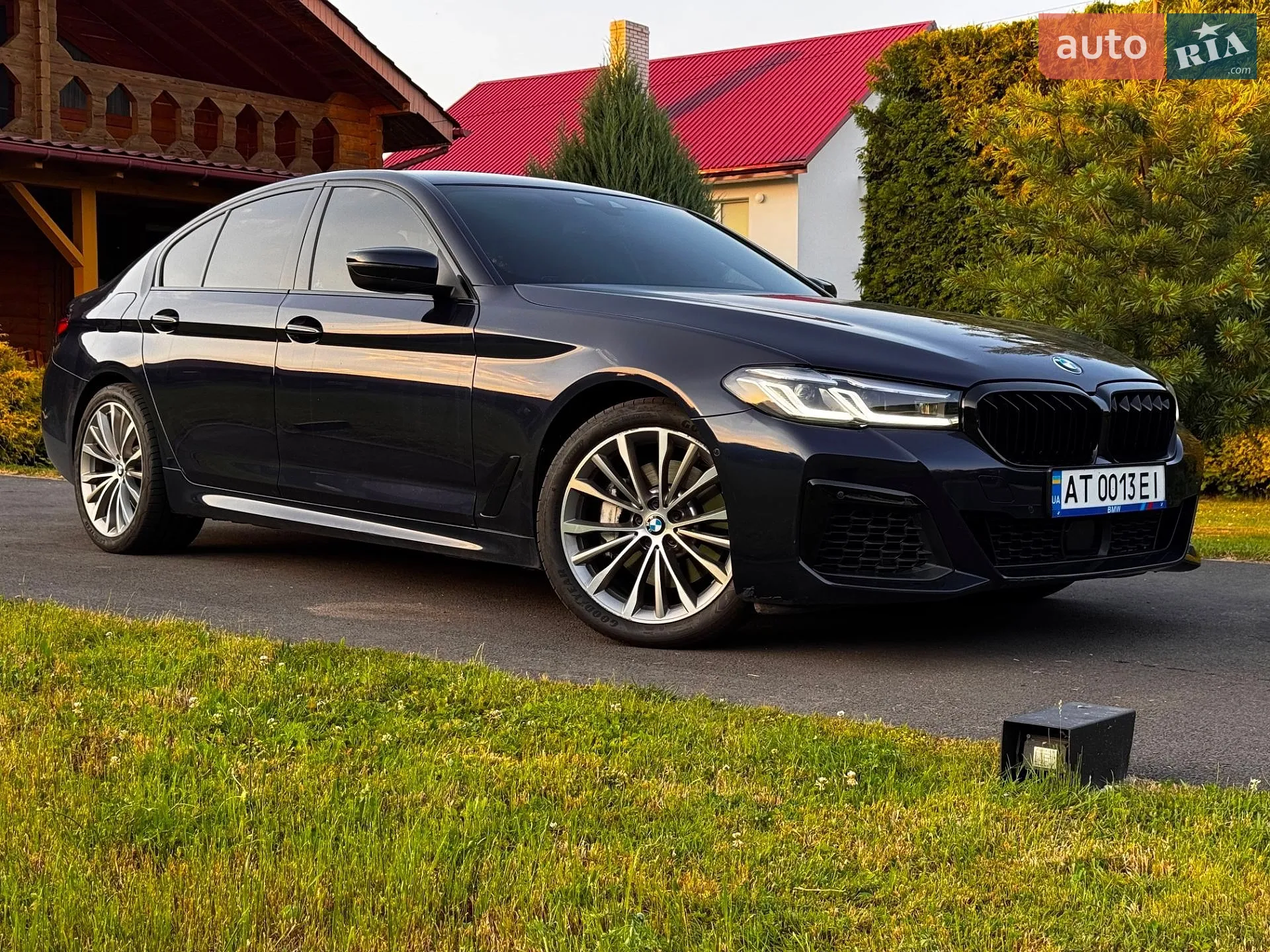 2017 BMW 5er - мініатюра 2