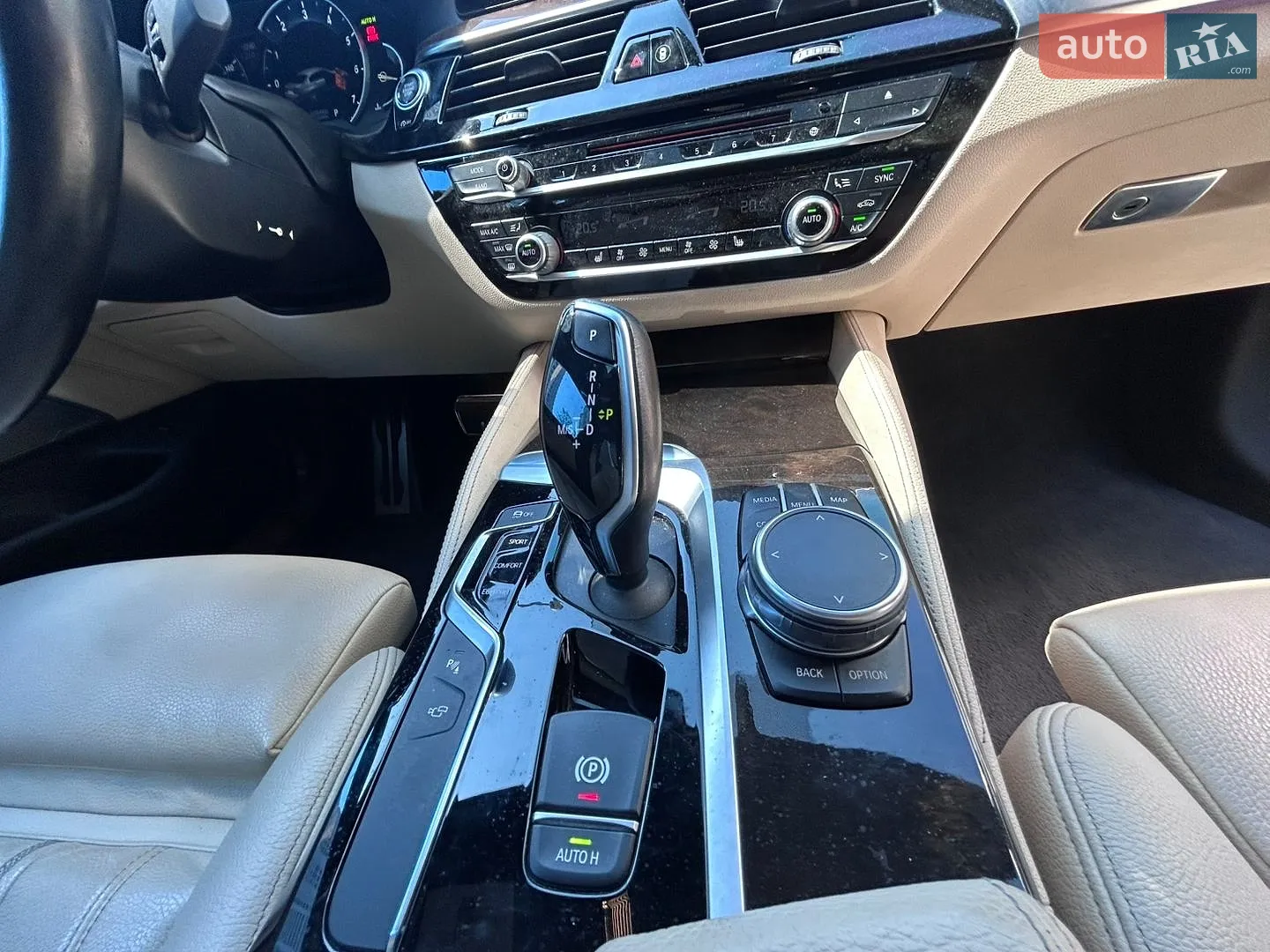 2017 BMW 5er - мініатюра 20