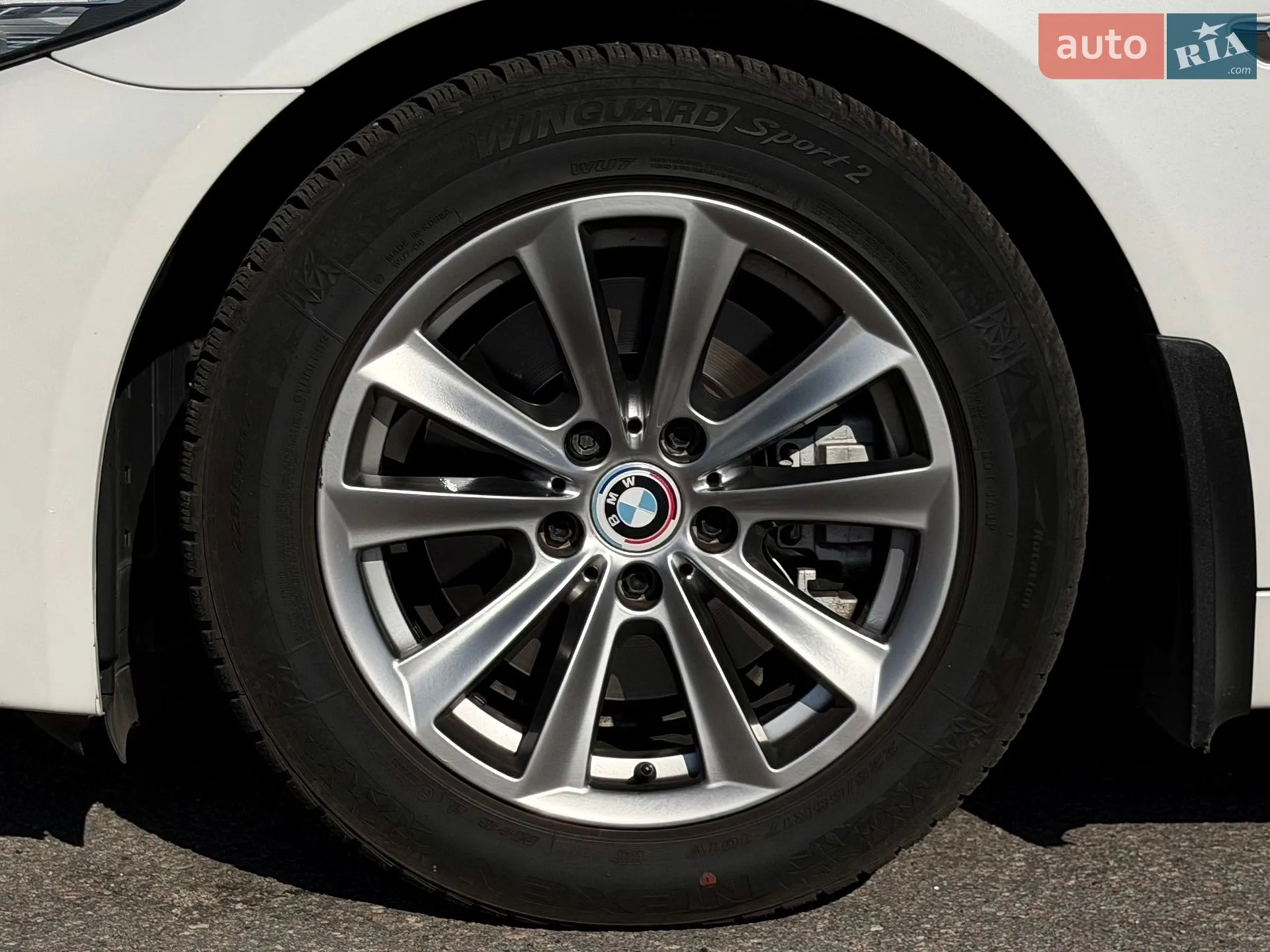 2016 BMW 5er - мініатюра 21