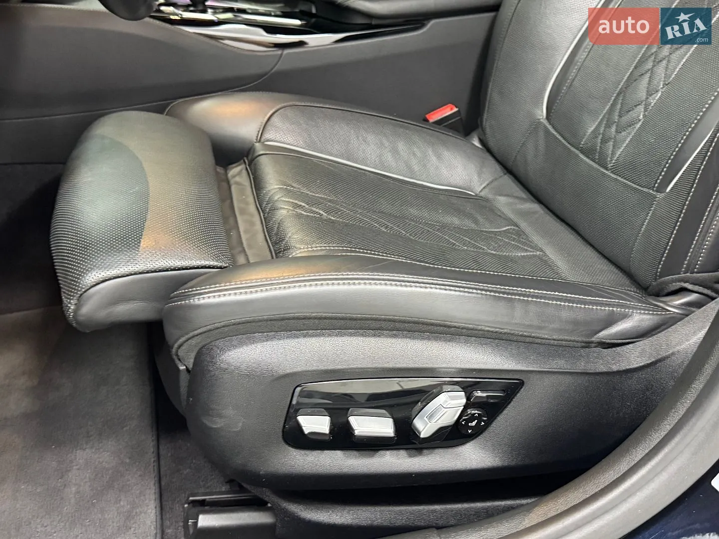 2017 BMW 5er - мініатюра 28