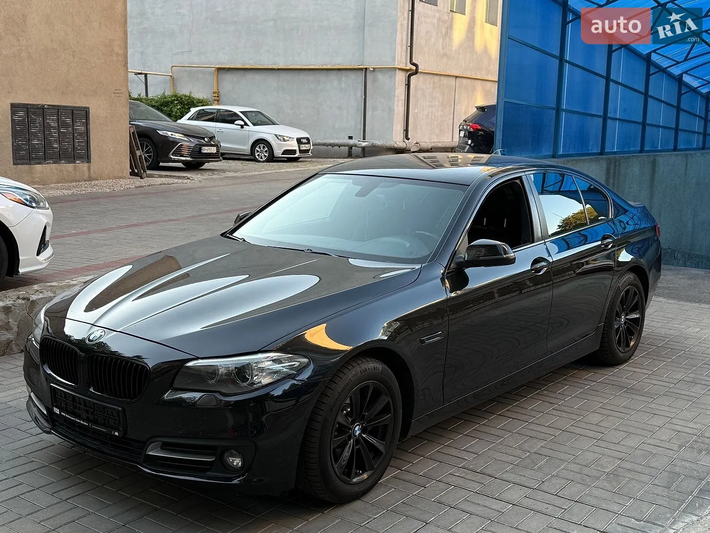 2015 BMW 5er - мініатюра 2