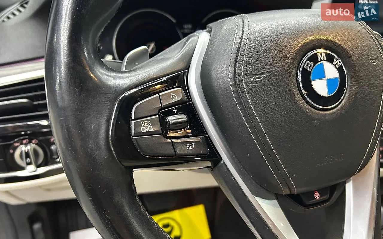 2017 BMW 5er - мініатюра 14