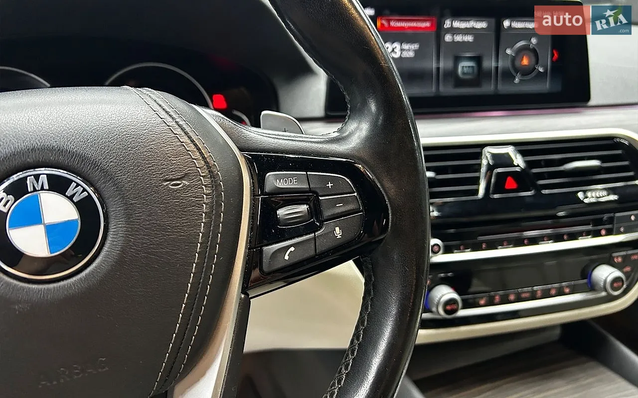2017 BMW 5er - мініатюра 15