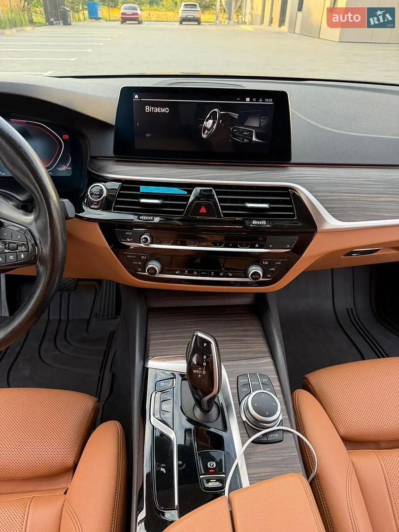 2020 BMW 5er - мініатюра 15