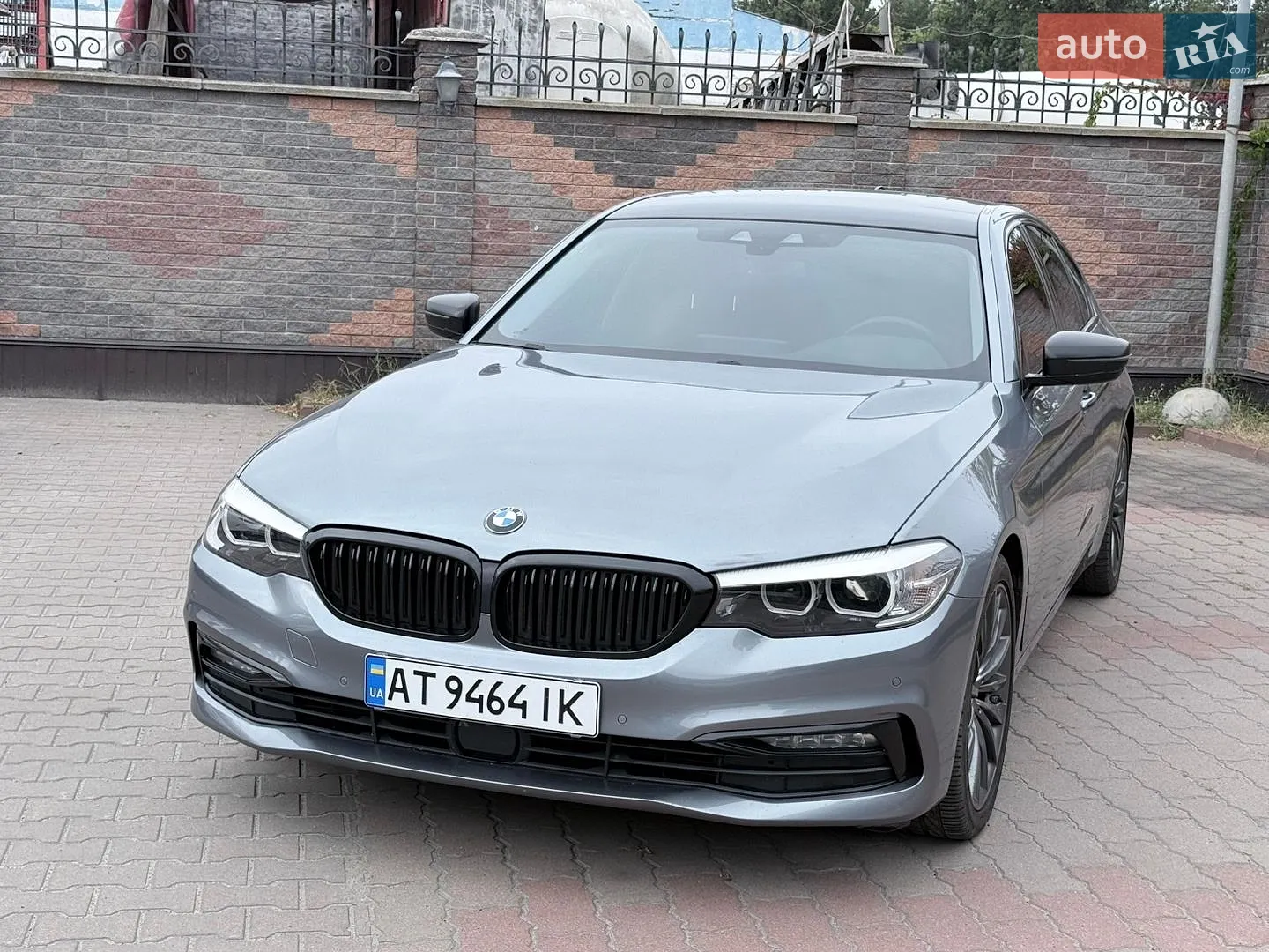 2017 BMW 5er - мініатюра 2