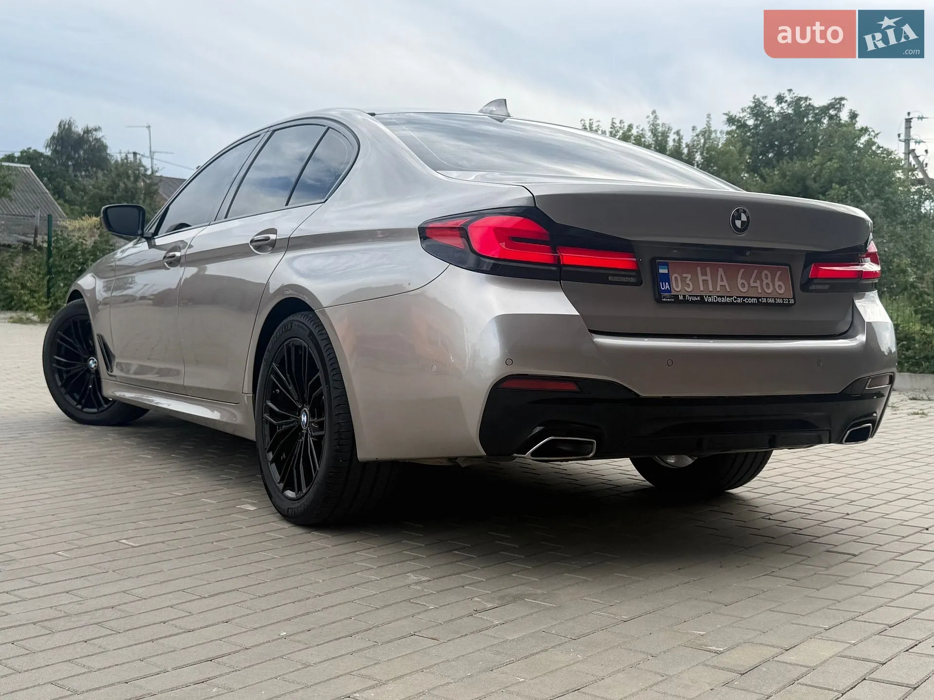 2017 BMW 5er - мініатюра 10