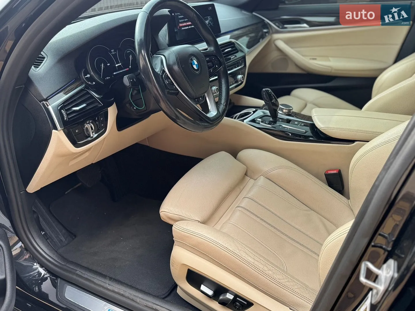 2017 BMW 5er - мініатюра 10