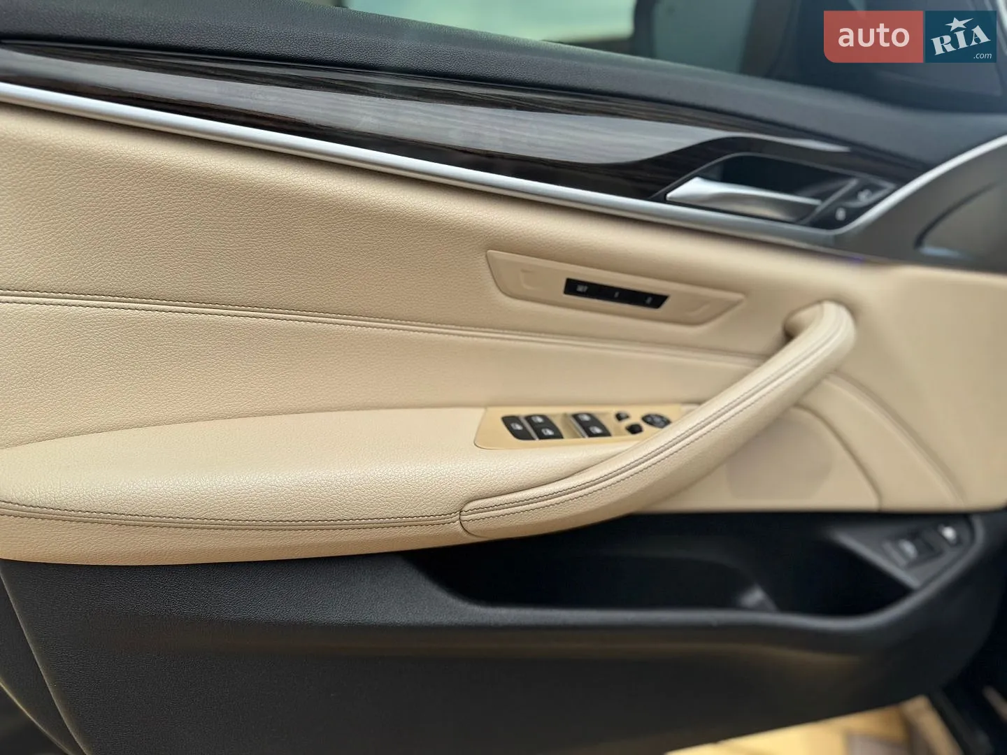 2017 BMW 5er - мініатюра 14