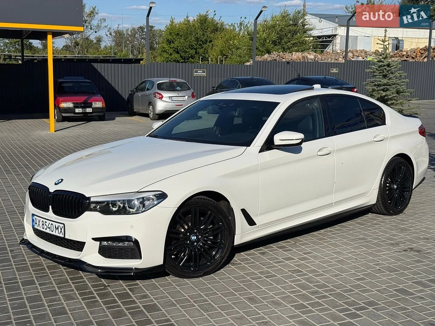 2018 BMW 5er - мініатюра 2