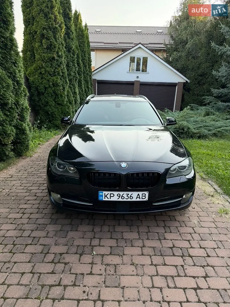 2012 BMW 5er - мініатюра 2