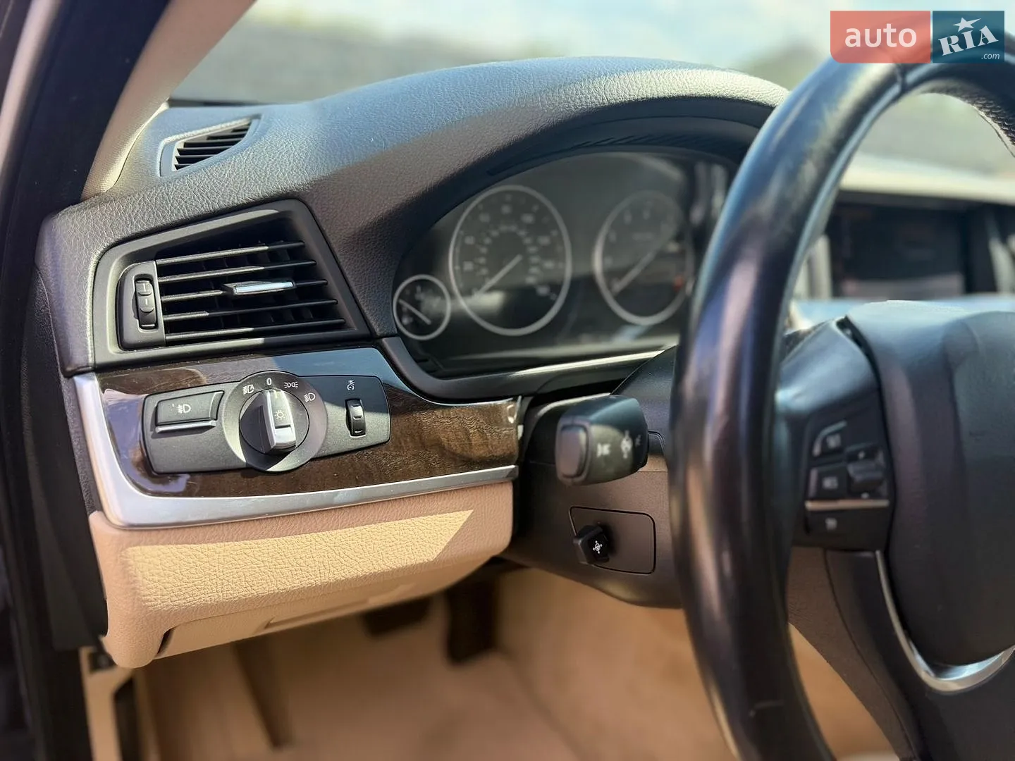 2015 BMW 5er - мініатюра 19