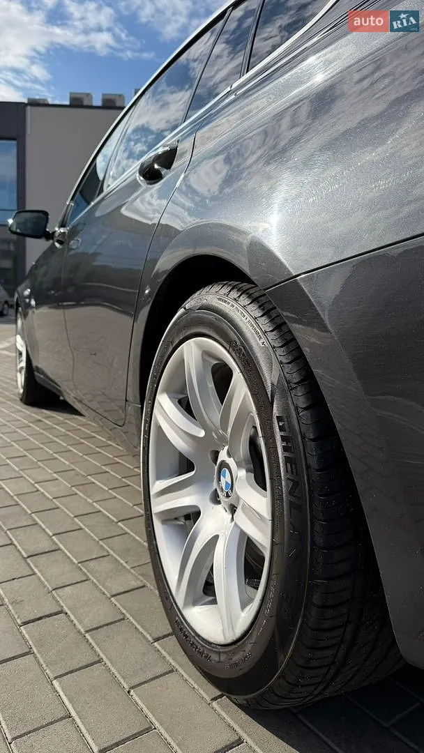 2011 BMW 5er - мініатюра 13