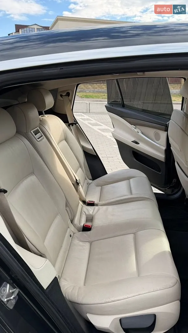 2011 BMW 5er - мініатюра 18