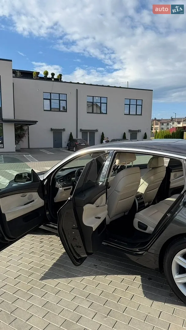 2011 BMW 5er - мініатюра 23