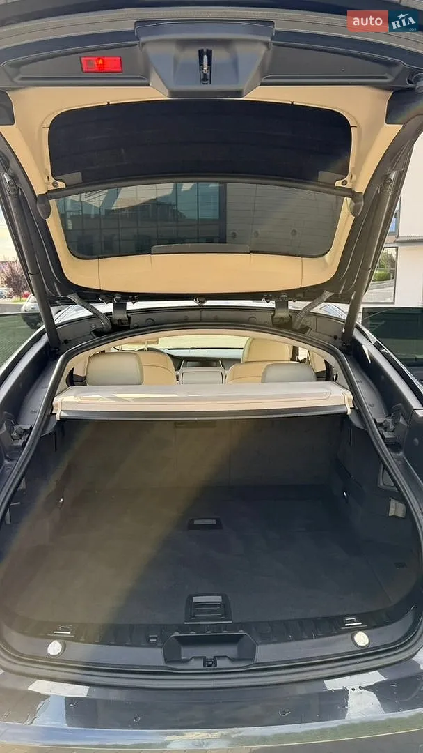 2011 BMW 5er - мініатюра 22
