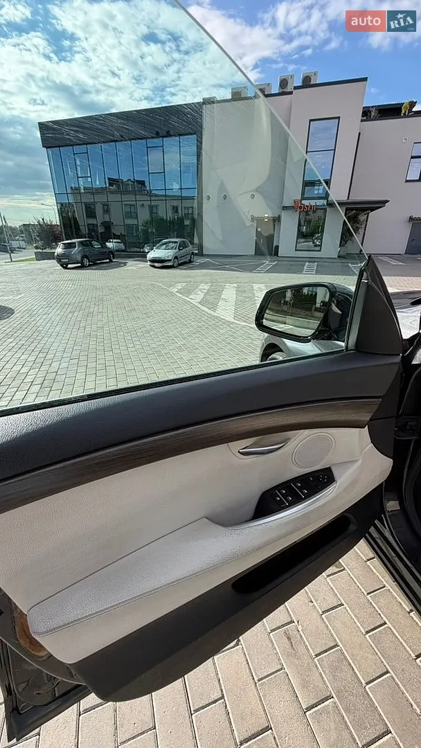 2011 BMW 5er - мініатюра 26