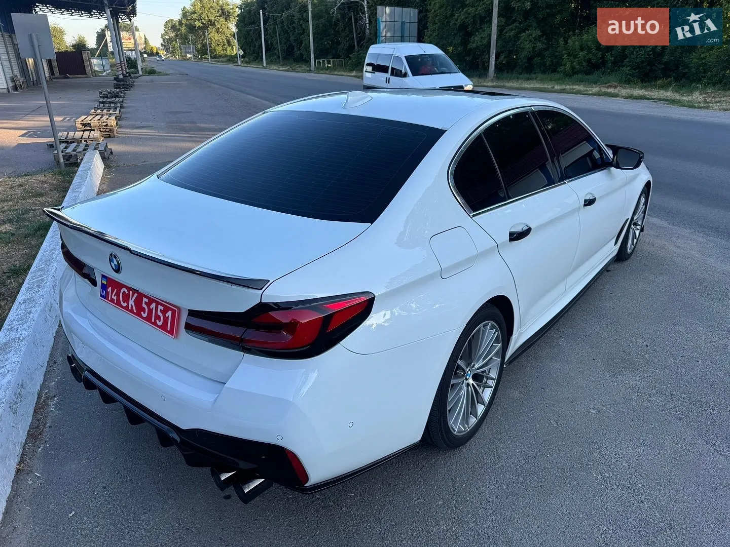 2017 BMW 5er - мініатюра 11
