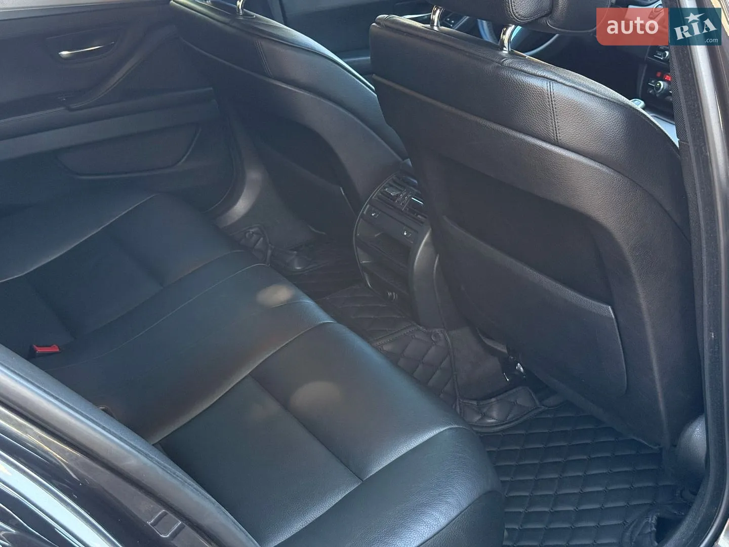 2012 BMW 5er - мініатюра 33