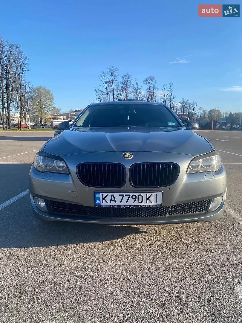 2011 BMW 5er - мініатюра 3
