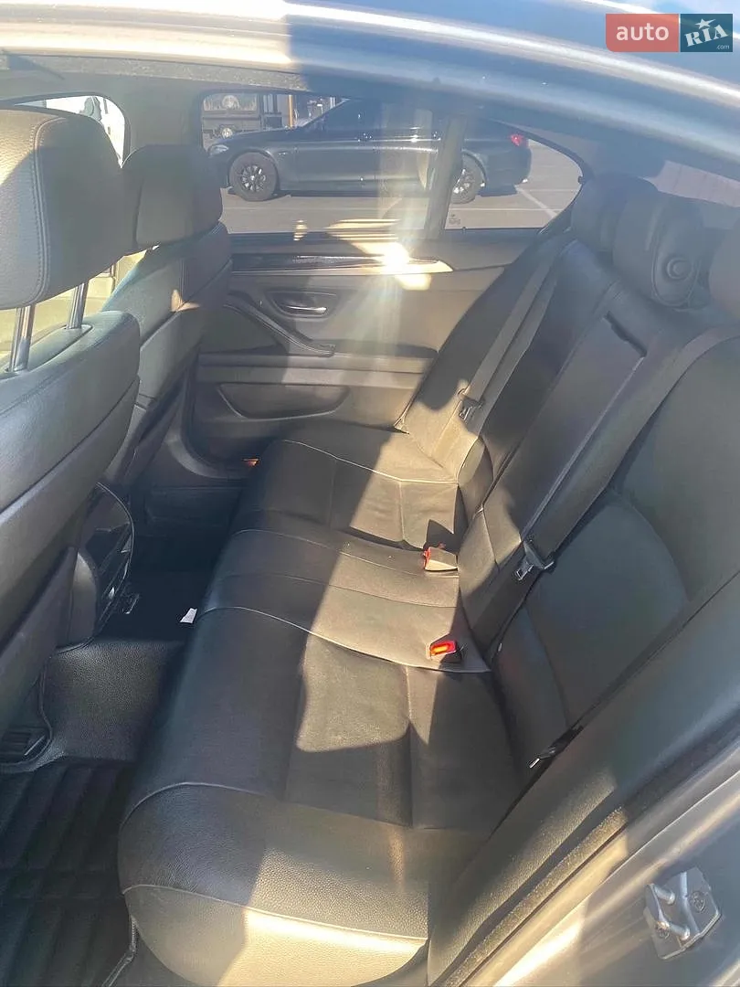 2011 BMW 5er - мініатюра 11