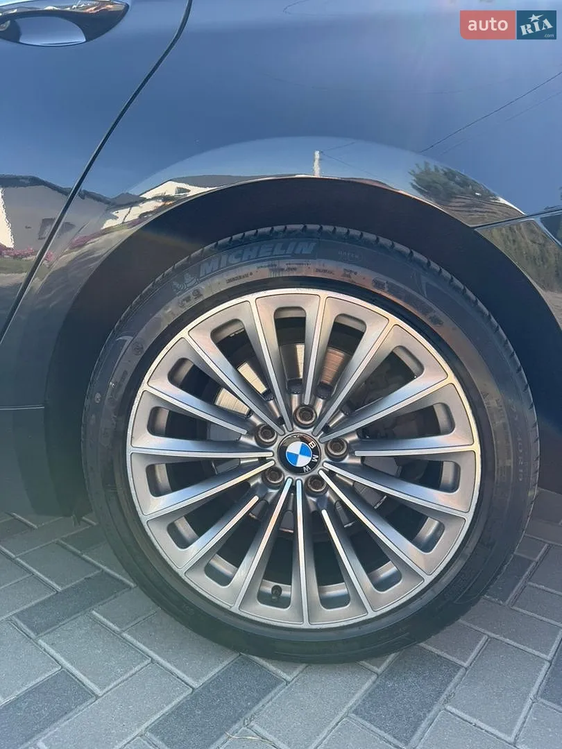 2010 BMW 5er - мініатюра 10