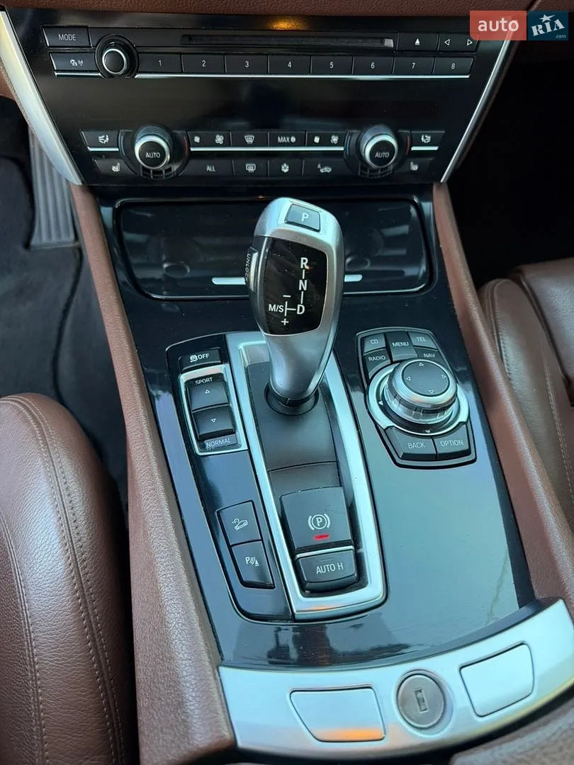 2010 BMW 5er - мініатюра 18