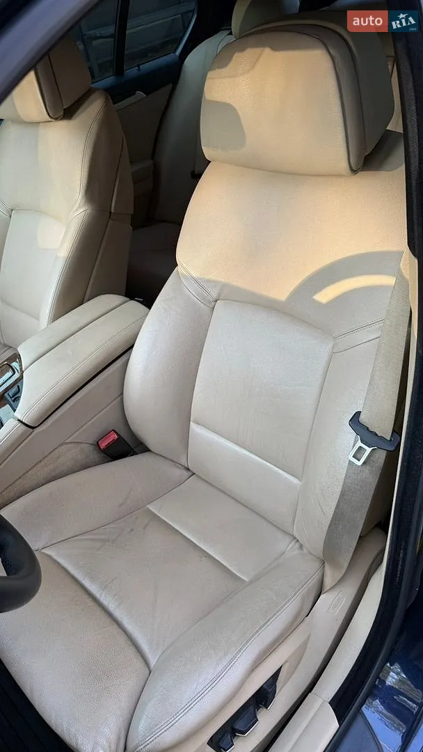 2011 BMW 5er - мініатюра 15