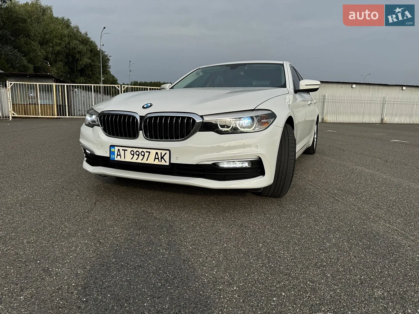 2017 BMW 5er - мініатюра 3