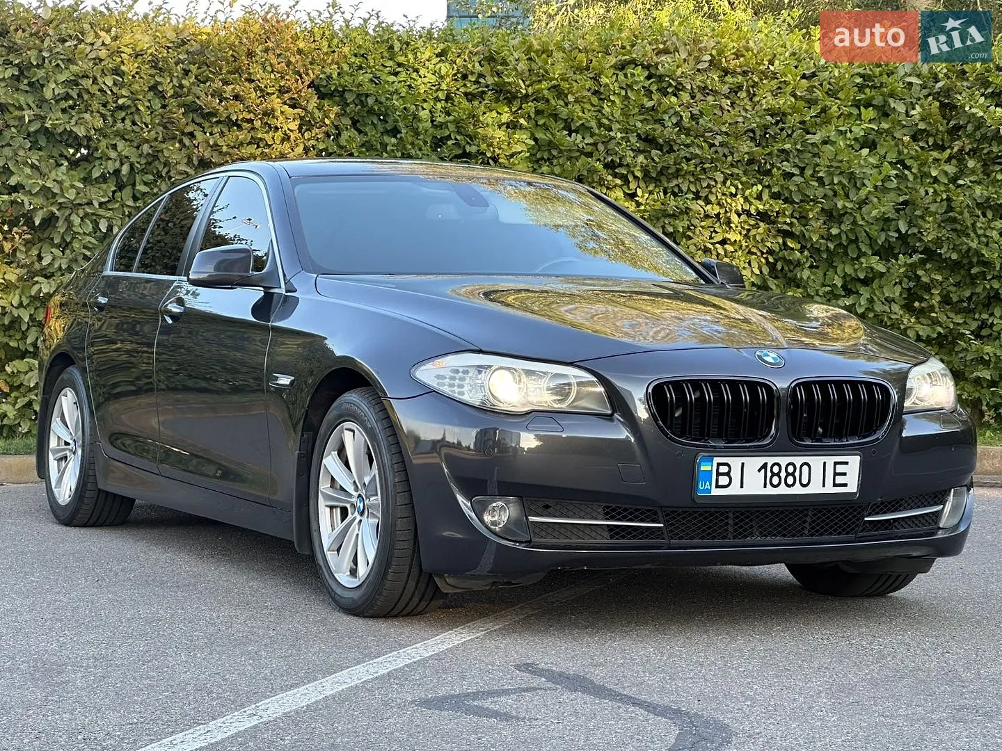 2011 BMW 5er - мініатюра 2