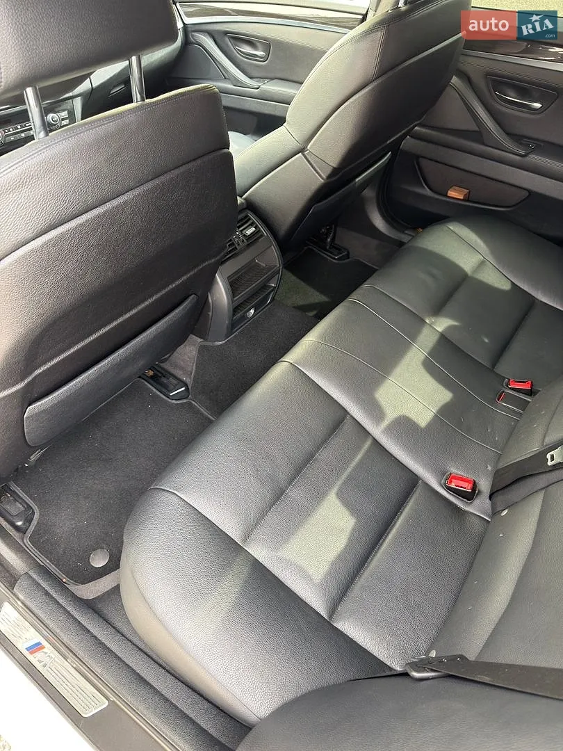 2011 BMW 5er - мініатюра 6