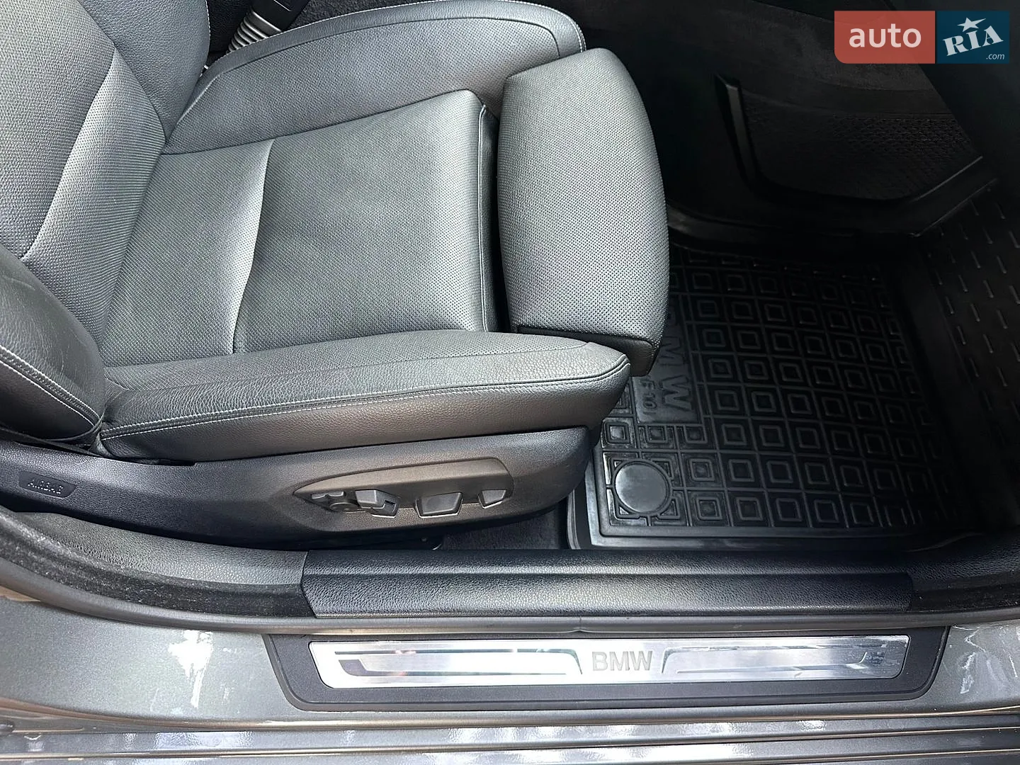 2014 BMW 5er - мініатюра 34