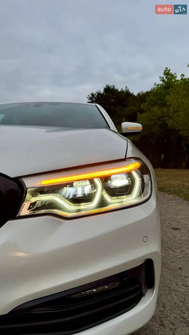 2017 BMW 5er - мініатюра 19