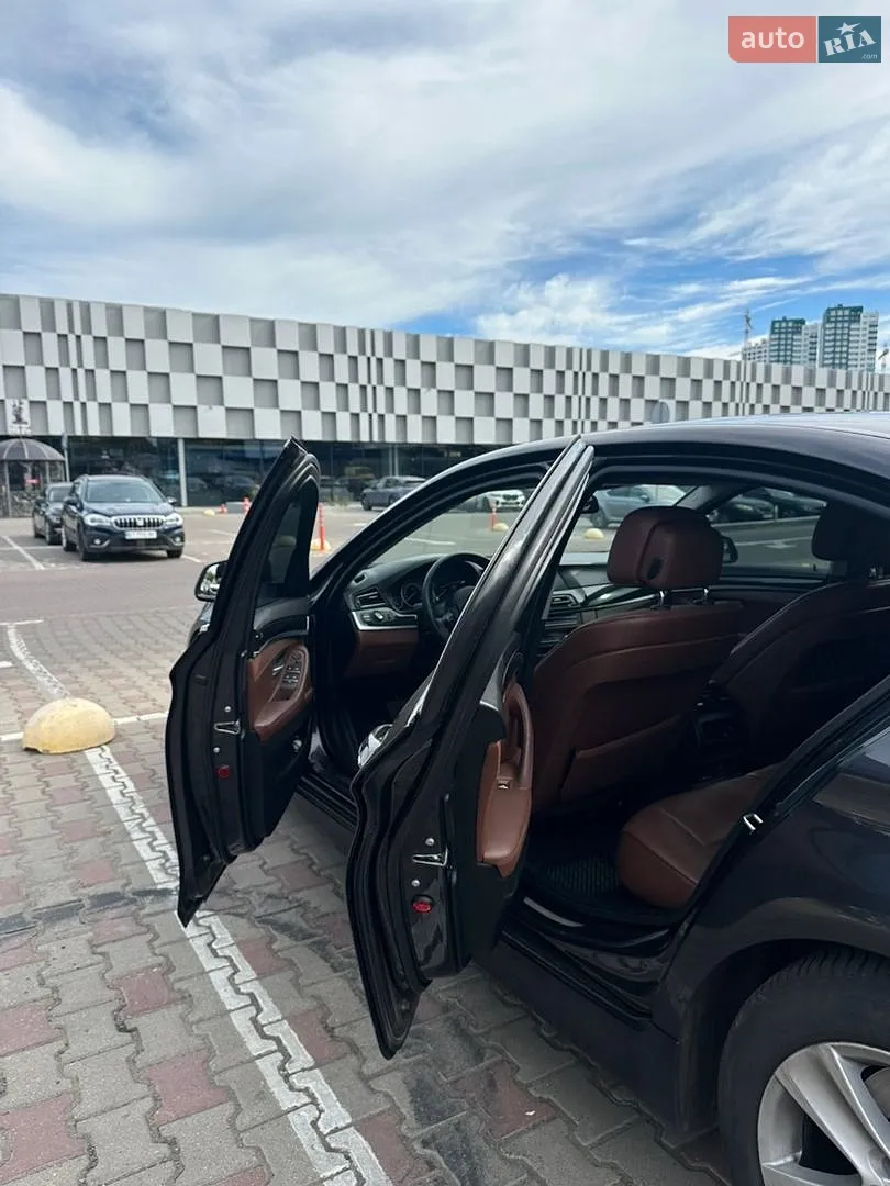 2012 BMW 5er - мініатюра 9