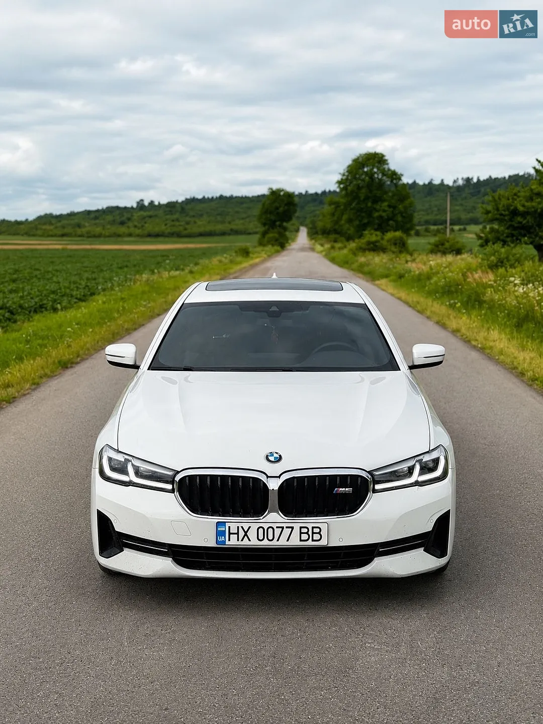 2020 BMW 5er - мініатюра 3