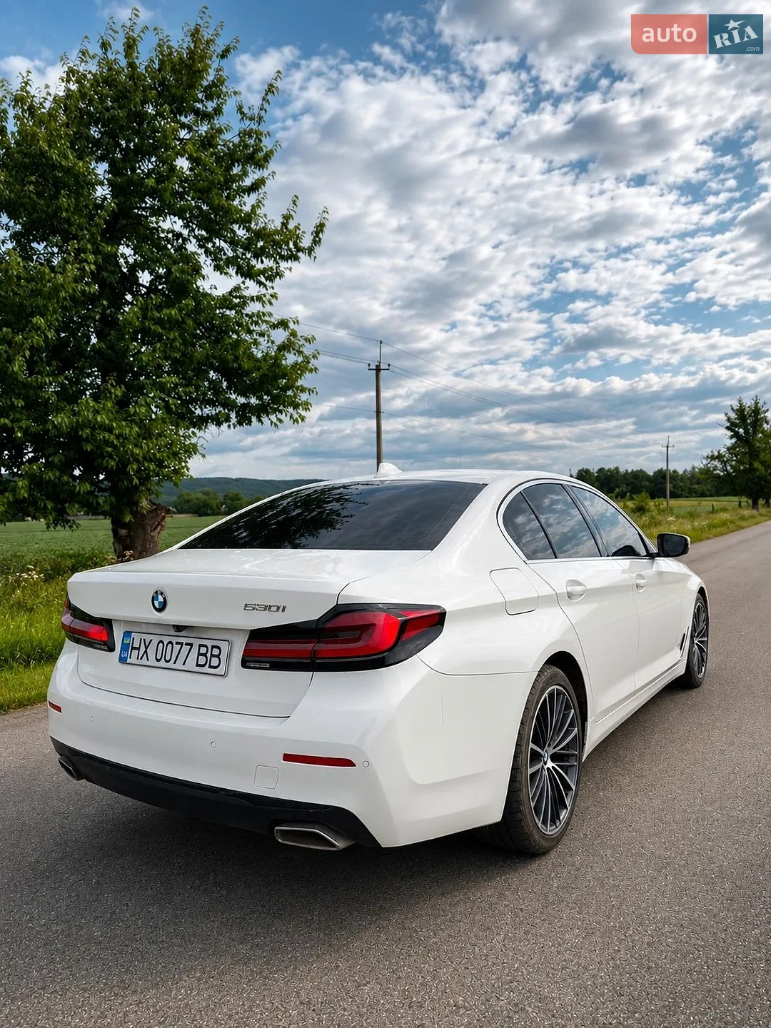 2020 BMW 5er - мініатюра 2