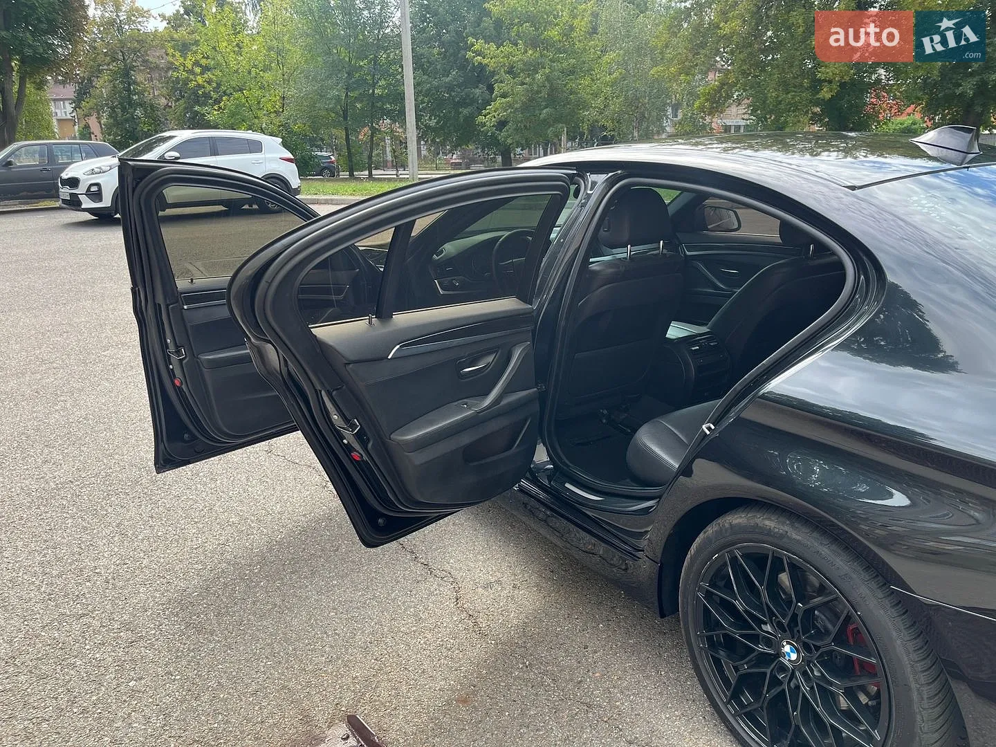 2011 BMW 5er - мініатюра 16