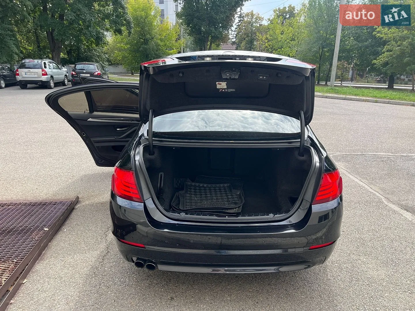 2011 BMW 5er - мініатюра 17