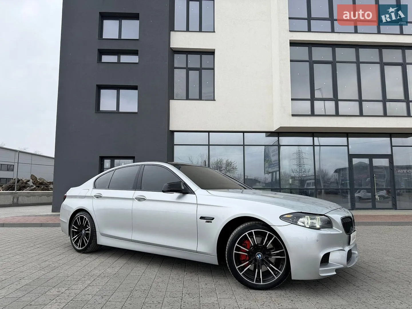 2010 BMW 5er - мініатюра 4