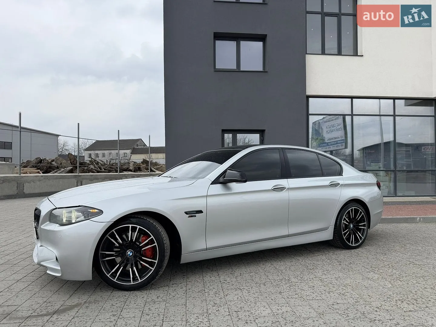 2010 BMW 5er - мініатюра 8