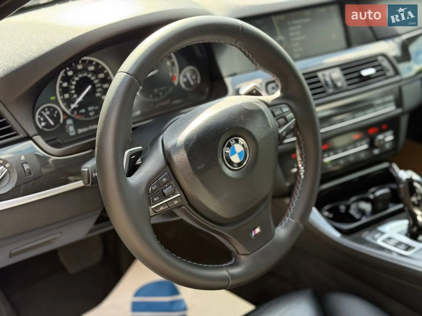2010 BMW 5er - мініатюра 22