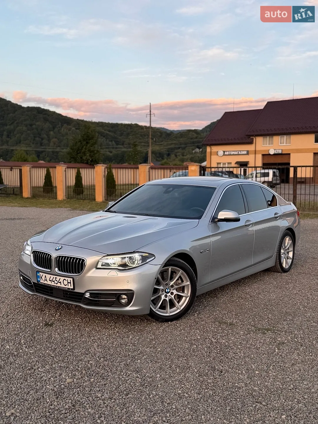 2015 BMW 5er - мініатюра 3