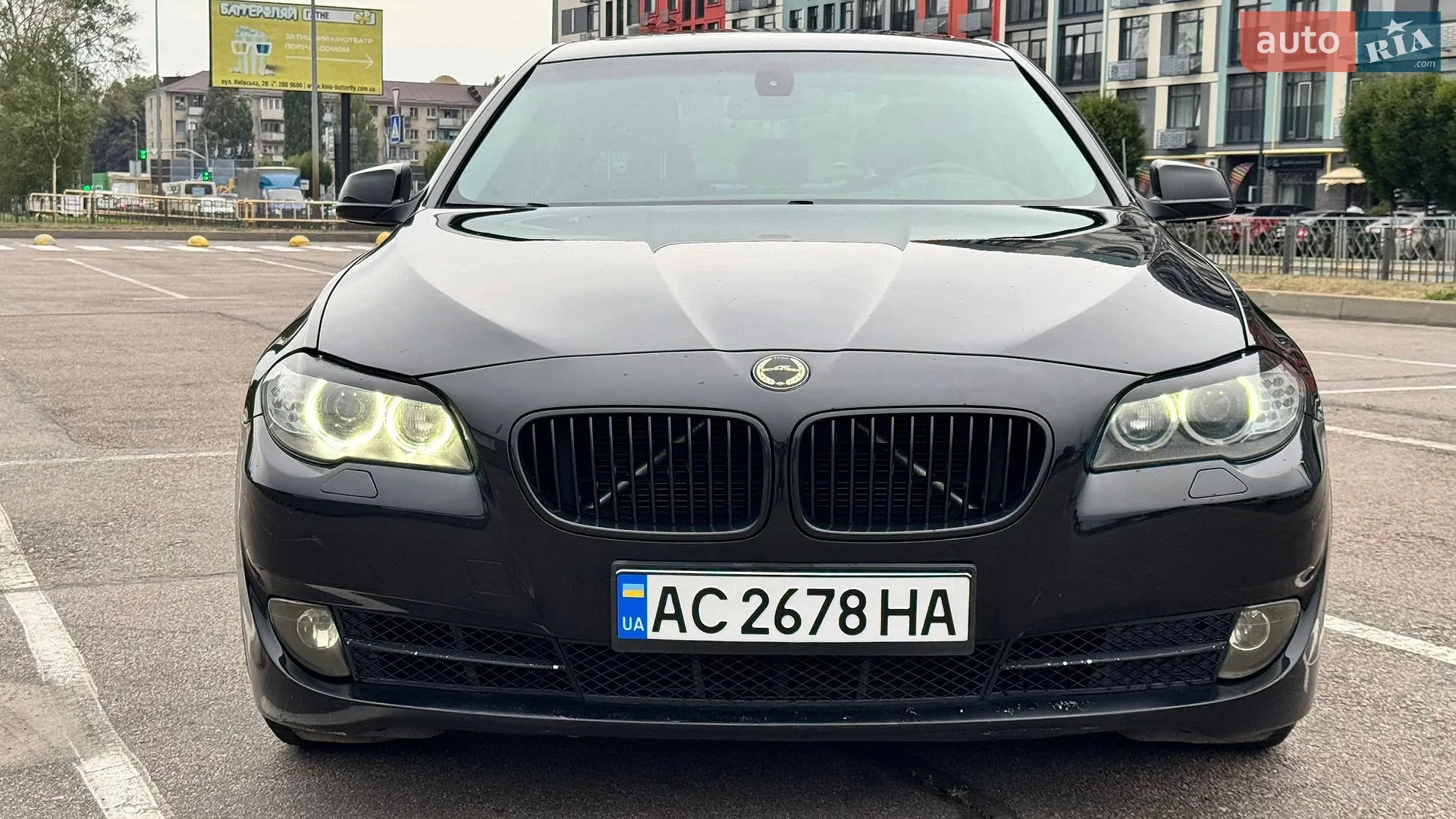 2011 BMW 5er - мініатюра 2
