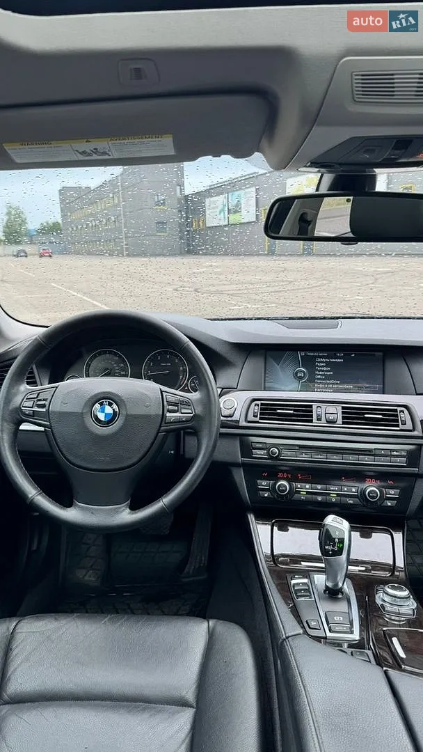 2011 BMW 5er - мініатюра 17