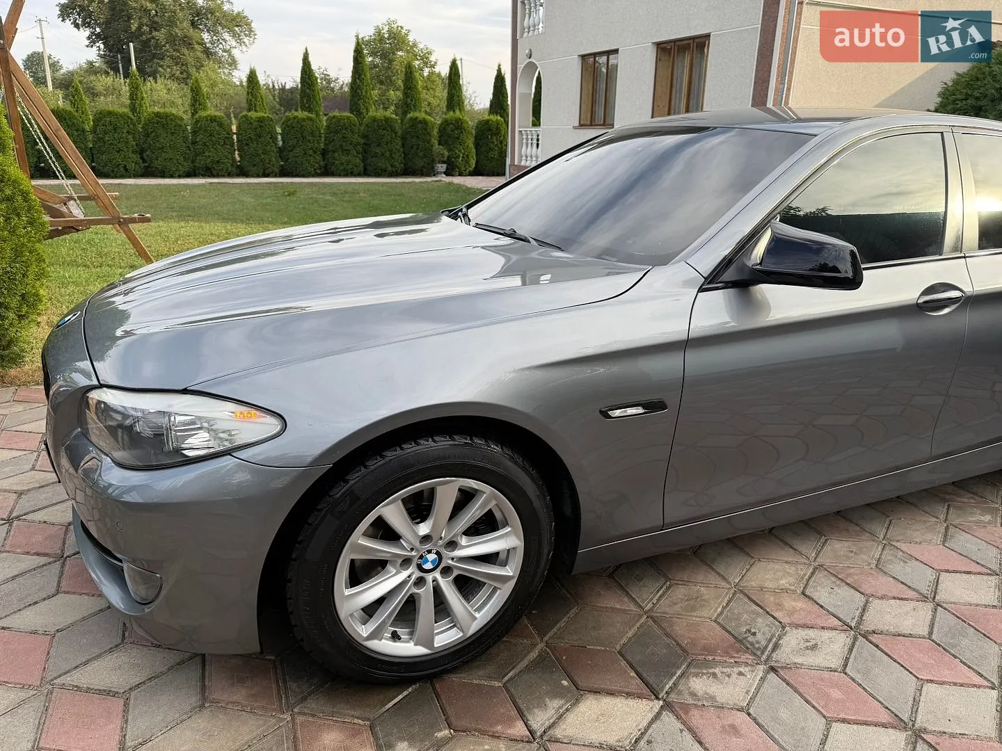 2011 BMW 5er - мініатюра 16