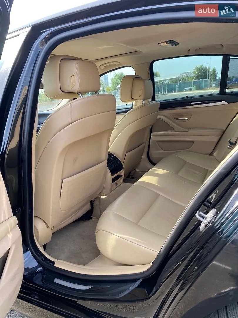 2010 BMW 5er - мініатюра 15