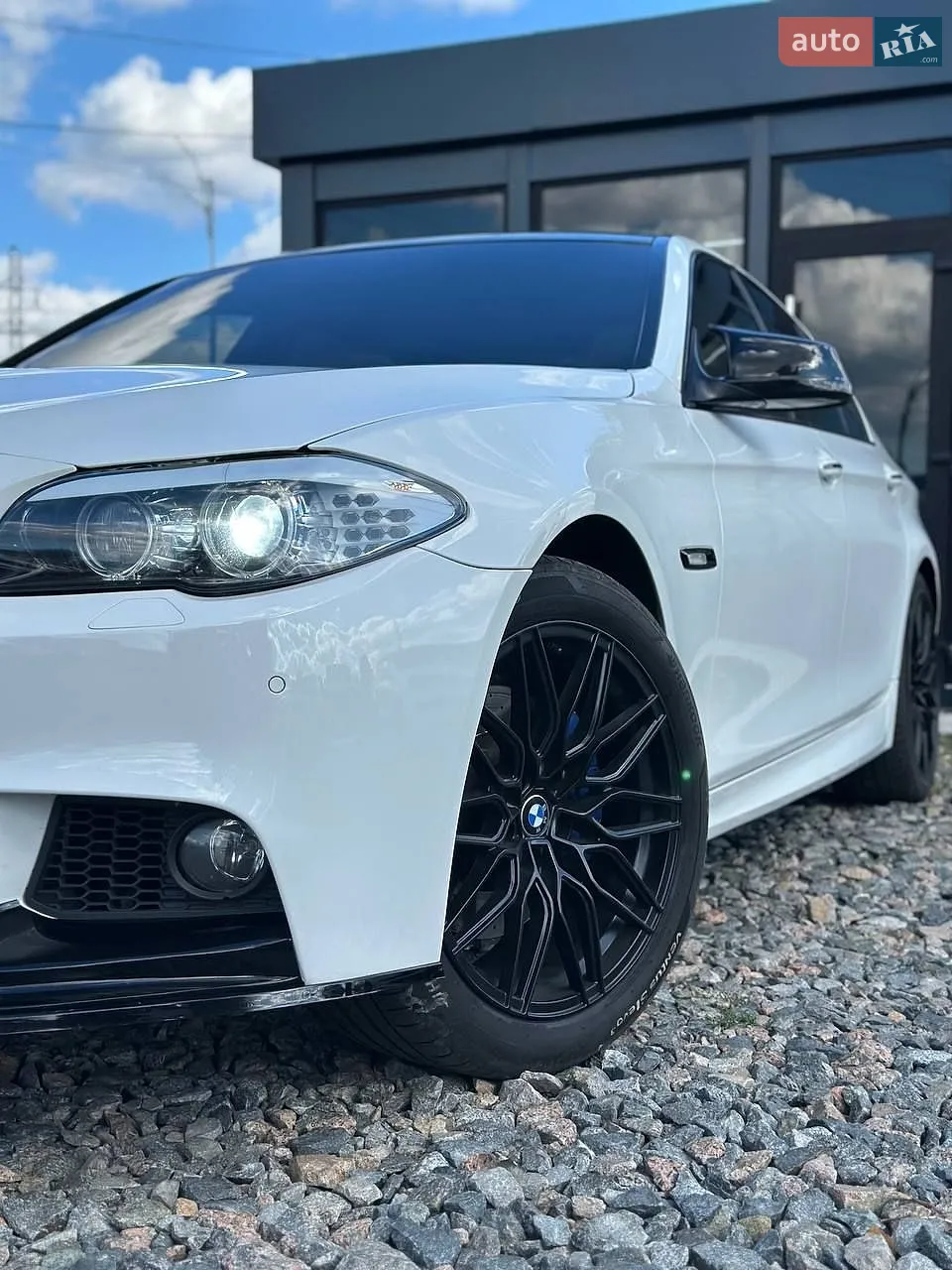 2011 BMW 5er - мініатюра 5